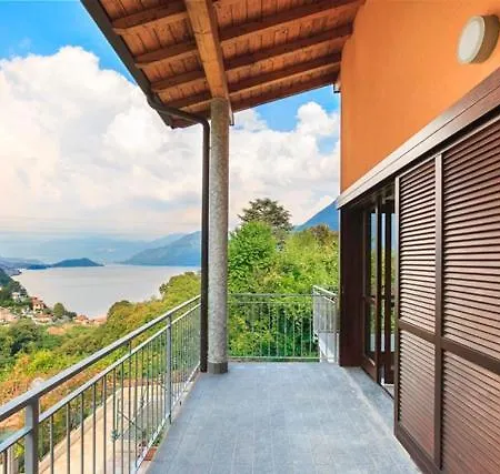 Borgo Castello Aparthotel Argegno